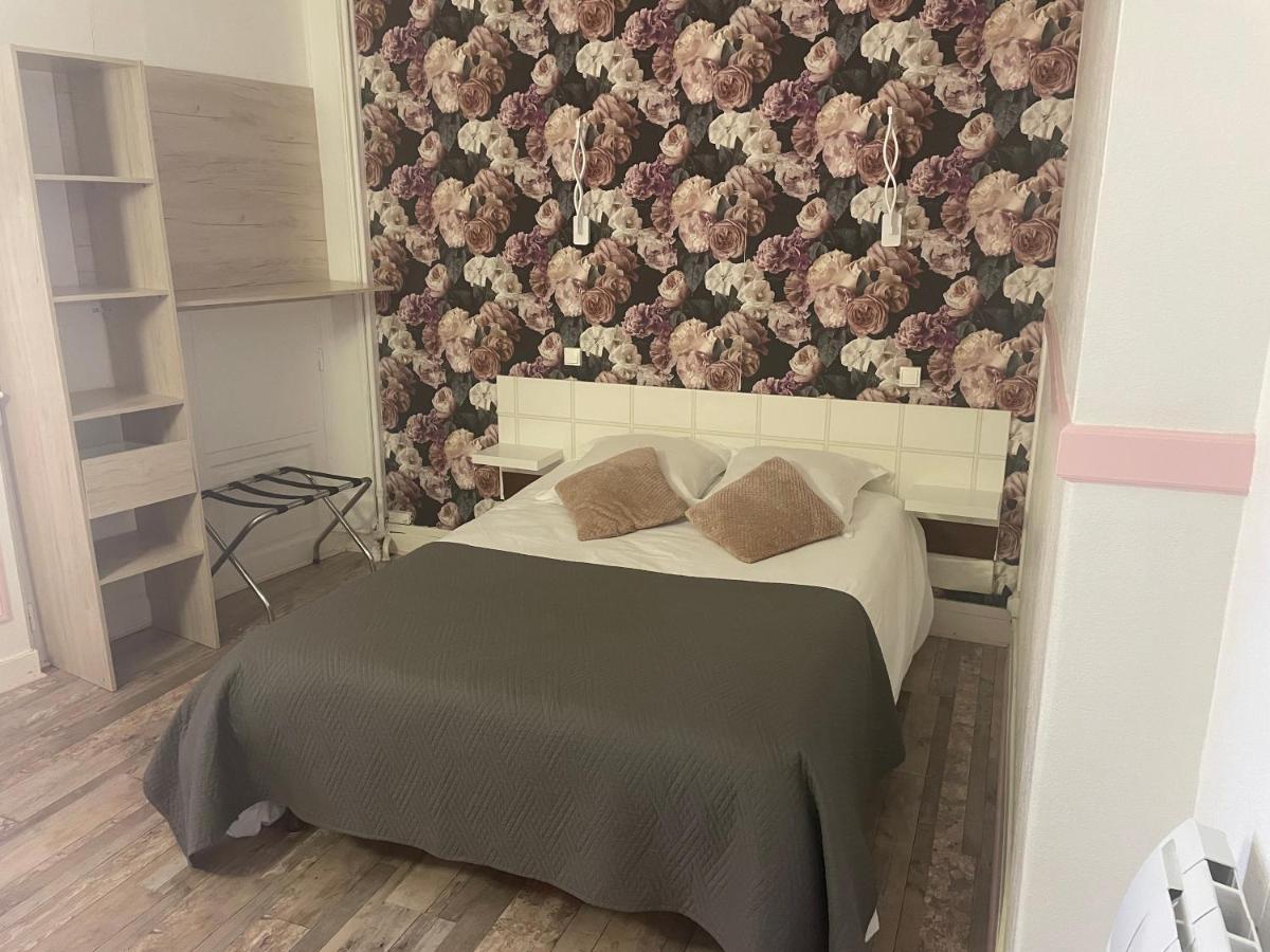 Hotel Au Chapon Fin Puvatya Dış mekan fotoğraf