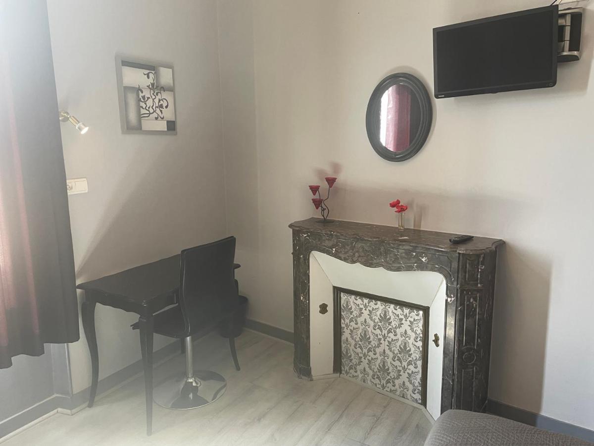 Hotel Au Chapon Fin Puvatya Dış mekan fotoğraf