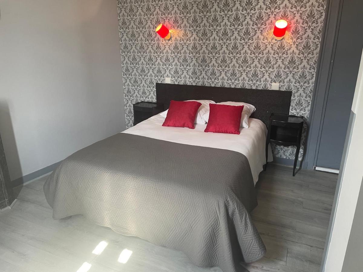 Hotel Au Chapon Fin Puvatya Dış mekan fotoğraf