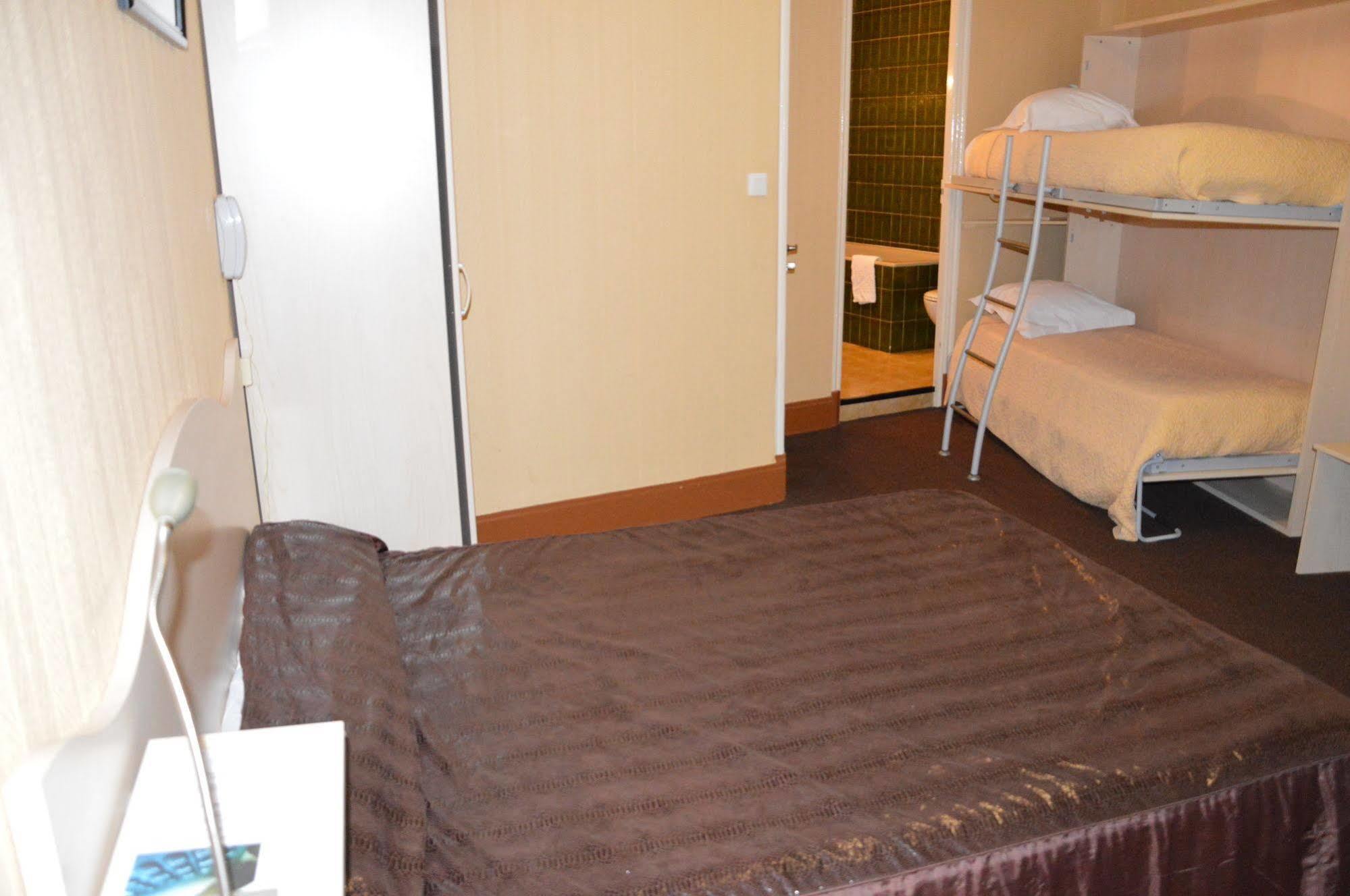 Hotel Au Chapon Fin Puvatya Dış mekan fotoğraf